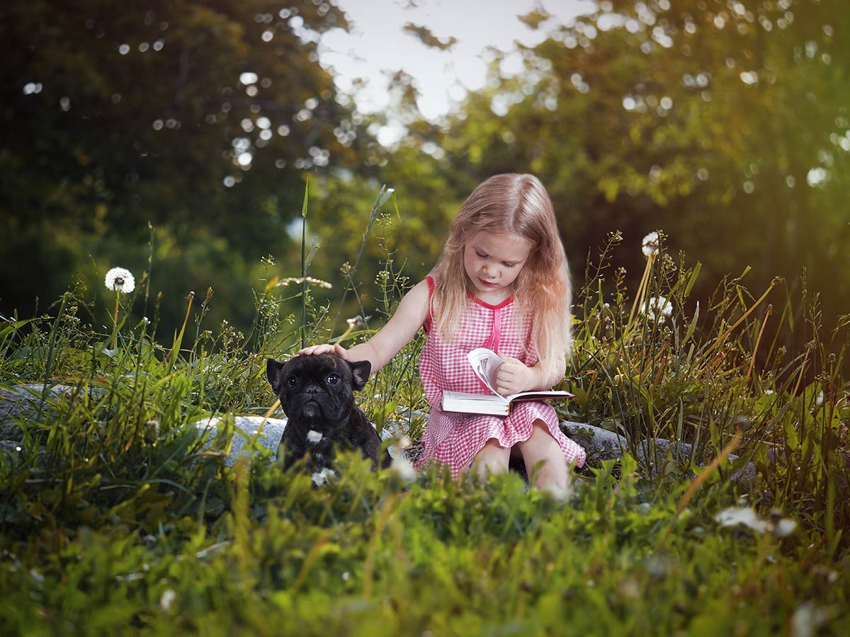 Come i cani aiutano i bimbi a imparare a leggere